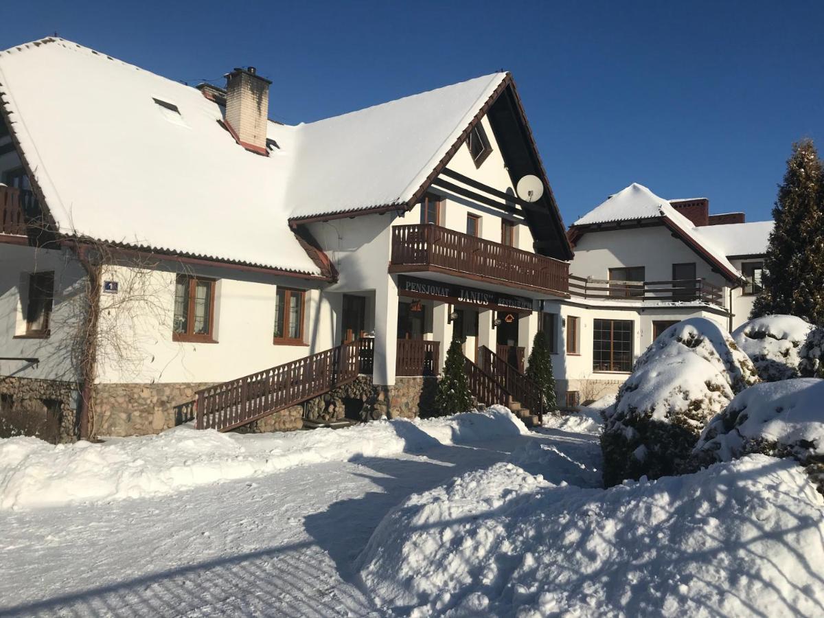 Hotel Pensjonat Janus Ruciane-Nida Zewnętrze zdjęcie